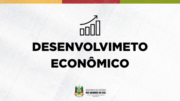 A imagem apresenta um layout institucional com fundo em tom branco acinzentado, texturizado com leves marcas e tra&ccedil;os que conferem aspecto de papel ou superf&iacute;cie desgastada.

Na parte superior central h&aacute; um &iacute;cone preto de gr&aacute;fico de barras em crescimento, composto por quatro colunas ascendentes e uma seta apontando para cima, simbolizando progresso, expans&atilde;o e desenvolvimento econ&ocirc;mico.

Ao centro da composi&ccedil;&atilde;o est&aacute; o texto em destaque:

DESENVOLVIMENTO
 ECON&Ocirc;MICO

As palavras aparecem em letras mai&uacute;sculas, na cor preta, com tipografia sans-serif em negrito, ocupando a maior parte do espa&ccedil;o visual.

Na parte superior da imagem h&aacute; uma faixa horizontal dividida em tr&ecirc;s cores:

amarelo/dourado &agrave; esquerda;
vermelho ao centro;
verde &agrave; direita.

Na parte inferior central est&aacute; a identidade visual do Governo do Estado do Rio Grande do Sul, com o bras&atilde;o estadual e a inscri&ccedil;&atilde;o:

GOVERNO DO ESTADO
 RIO GRANDE DO SUL

Abaixo, em tamanho menor, aparece a identifica&ccedil;&atilde;o da Secretaria de Desenvolvimento Econ&ocirc;mico.

A composi&ccedil;&atilde;o utiliza elementos simples e institucionais, transmitindo uma mensagem de crescimento econ&ocirc;mico, desenvolvimento e gest&atilde;o p&uacute;blica.